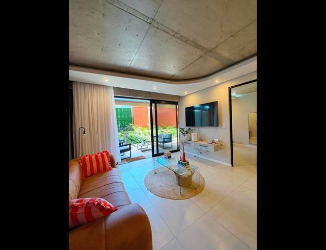 2 BEDROOM PROPERTY TO RENT IN MENLO PARK